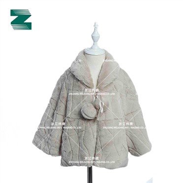 Bolalar uchun mo'ynali mo'ynali mo'ynali mo'ynali palto